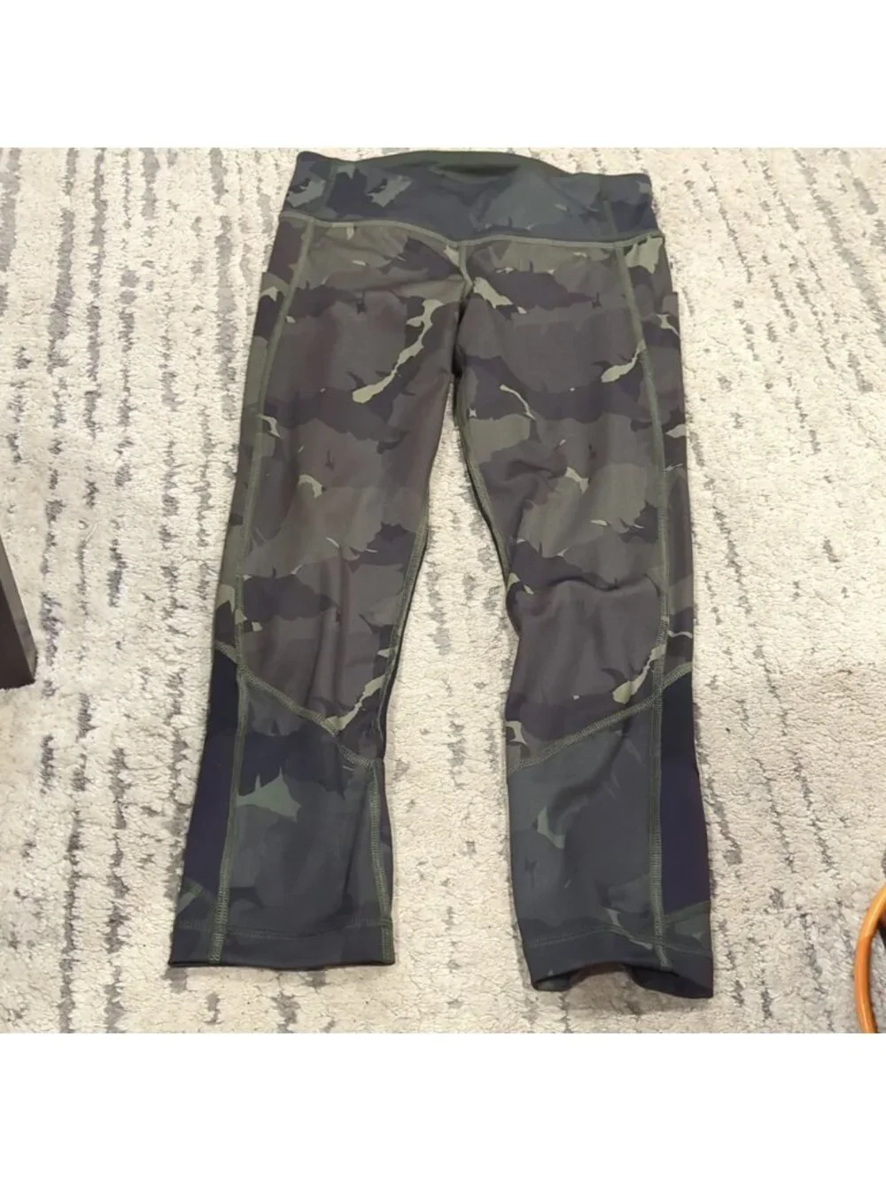 Lululemon Pace Rival High-Rise Crop 22